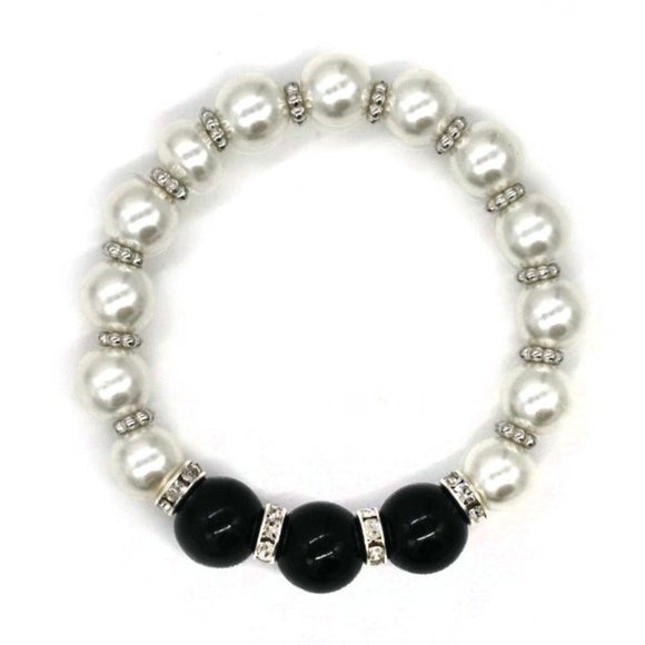 Pearl bracelet with Black beads and Rhinestones. OS. - Picture 2 of 2